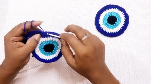 Crochet Evil Eye Keychain 2