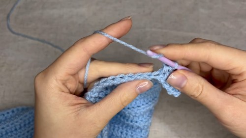 Crochet Simple Sweater 1