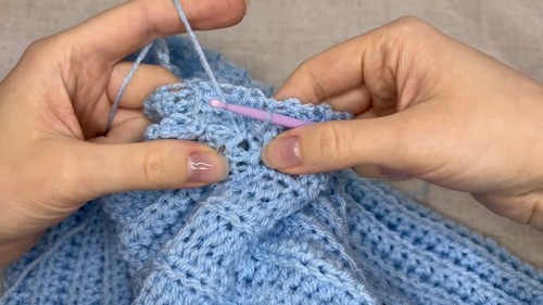 Crochet Simple Sweater 3
