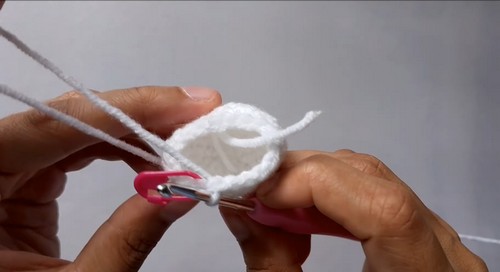 Crochet Amigurumi Ball 1
