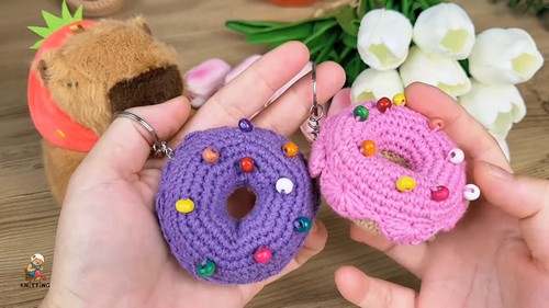 Crochet Donut Keychain 3