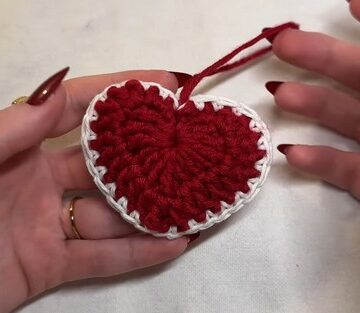 Crochet Heart Ornaments 4