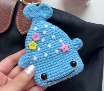 Crochet Whale Pouch 4