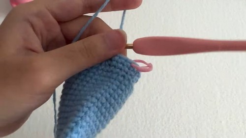 Crochet Whale Pouch 1