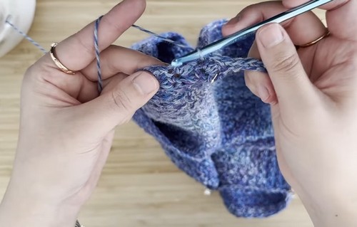 Crochet Suzette Stitch Cardigan 1