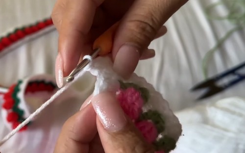 Crochet Tulip Headband 2