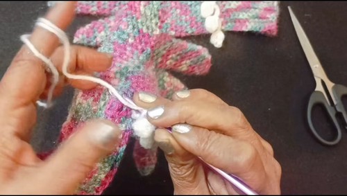 Crochet Easy Gloves 3