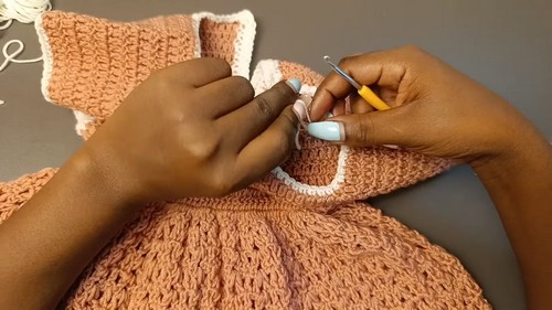 Crochet Baby Dress 3