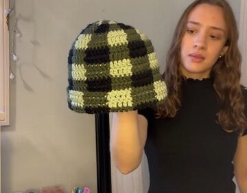 Crochet Plaid Beanie 4