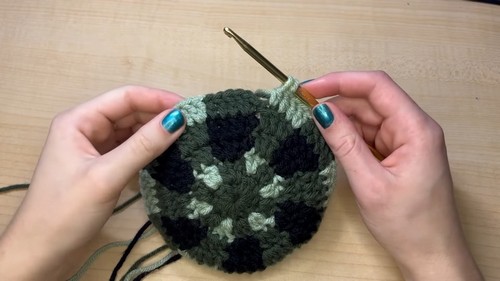 Crochet Plaid Beanie 1