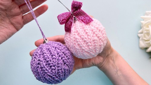 Crochet Brioche Ornament 4