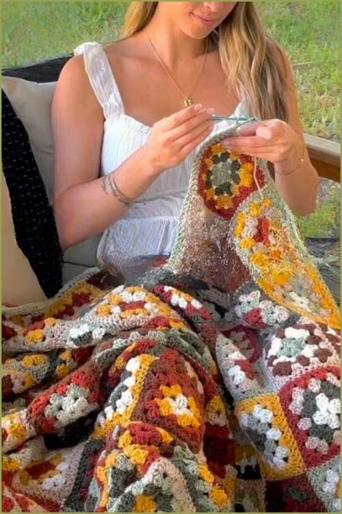 Crochet Granny Square Blanket 5