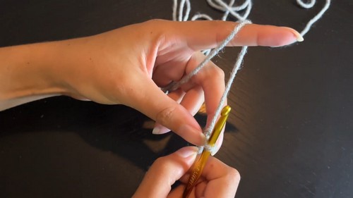 How to Make Crochet Bangles - Beginner Friendly Tutorial! 2-24 screenshot