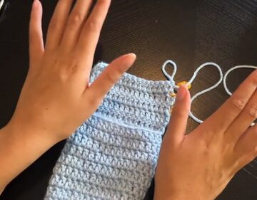EASY Crochet Ruffle Socks Free Pattern 3