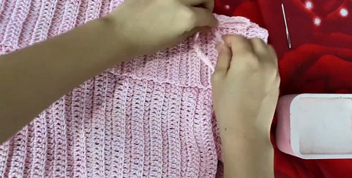 Off shoulder crochet 4