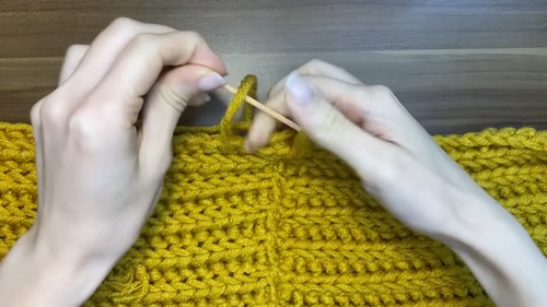 Knitted Texture Sweater 3