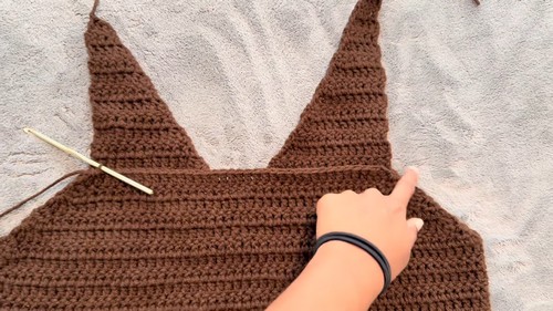 Crochet V Neck Sweater Vest Easy Pattern 4