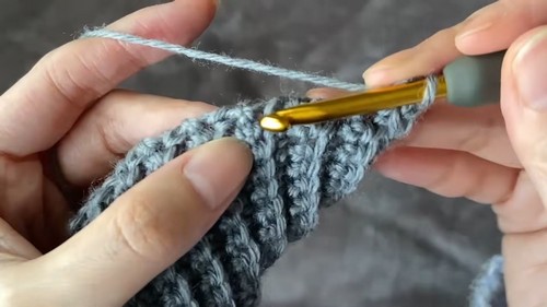 Crochet Modern V Neck Sweater Vest 2