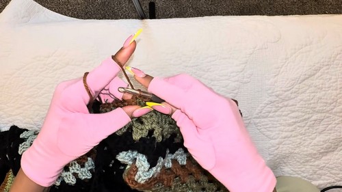 CrochetModern Hexagon Cardigan Easy Pattern 1