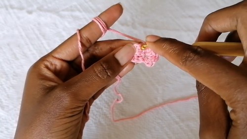 How To make crochet Criss Cross Top Free EASY Pattern 1