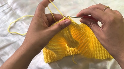 How To Crochet Ruffle Sleeve Crop Top Free Easy Pattern 1