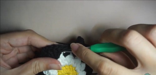 How To Crochet Daisy Square Top Free EASY Pattern 2