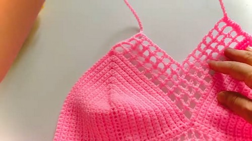 How TO Crochet Bralette Crop Top 3
